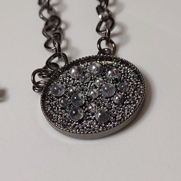 Round Black Pendant Necklace 20.5 Inches Long - Picture 4 of 8